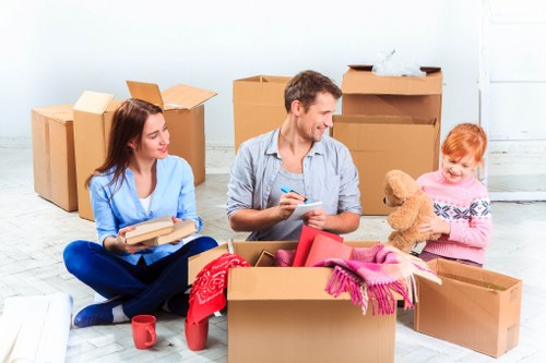 Flexible storage options in Brentford for moving and renovation