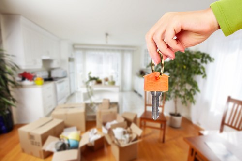 Residential packing assistance for a flat move in Brentford